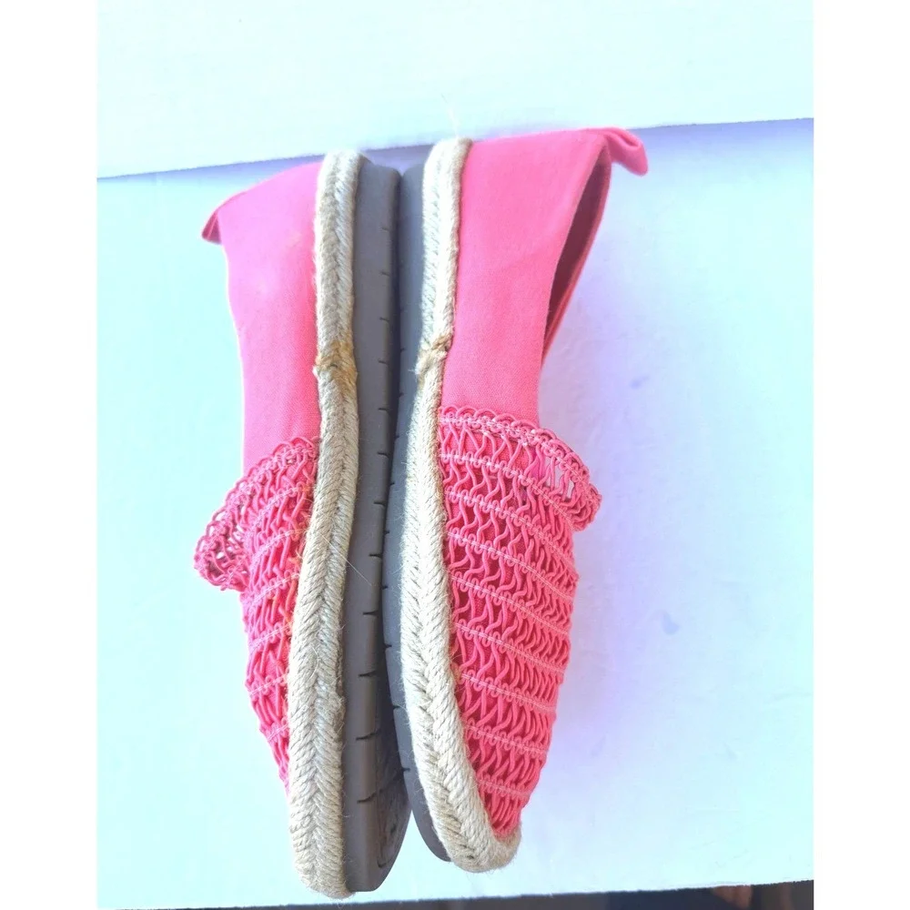 London Fog Coral Pink Espadrille Flat Woven Crochet Canvas Slip On Shoes 7W wide
